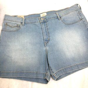 LEVI 515 Light Wash Y2K Mid Rise Jean Shorts NWT